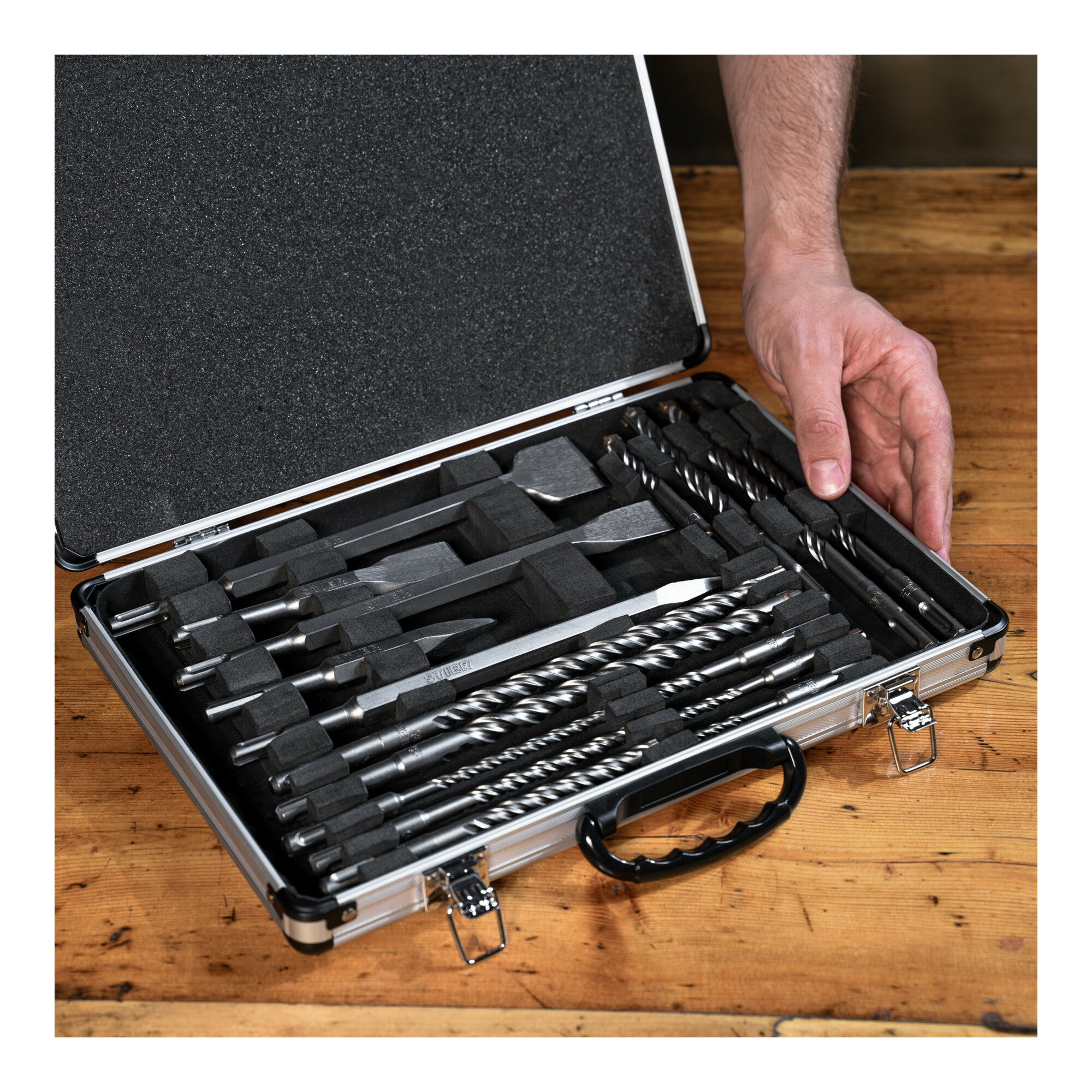 STIER SDS-Plus drill and chisel set, 17 pieces
