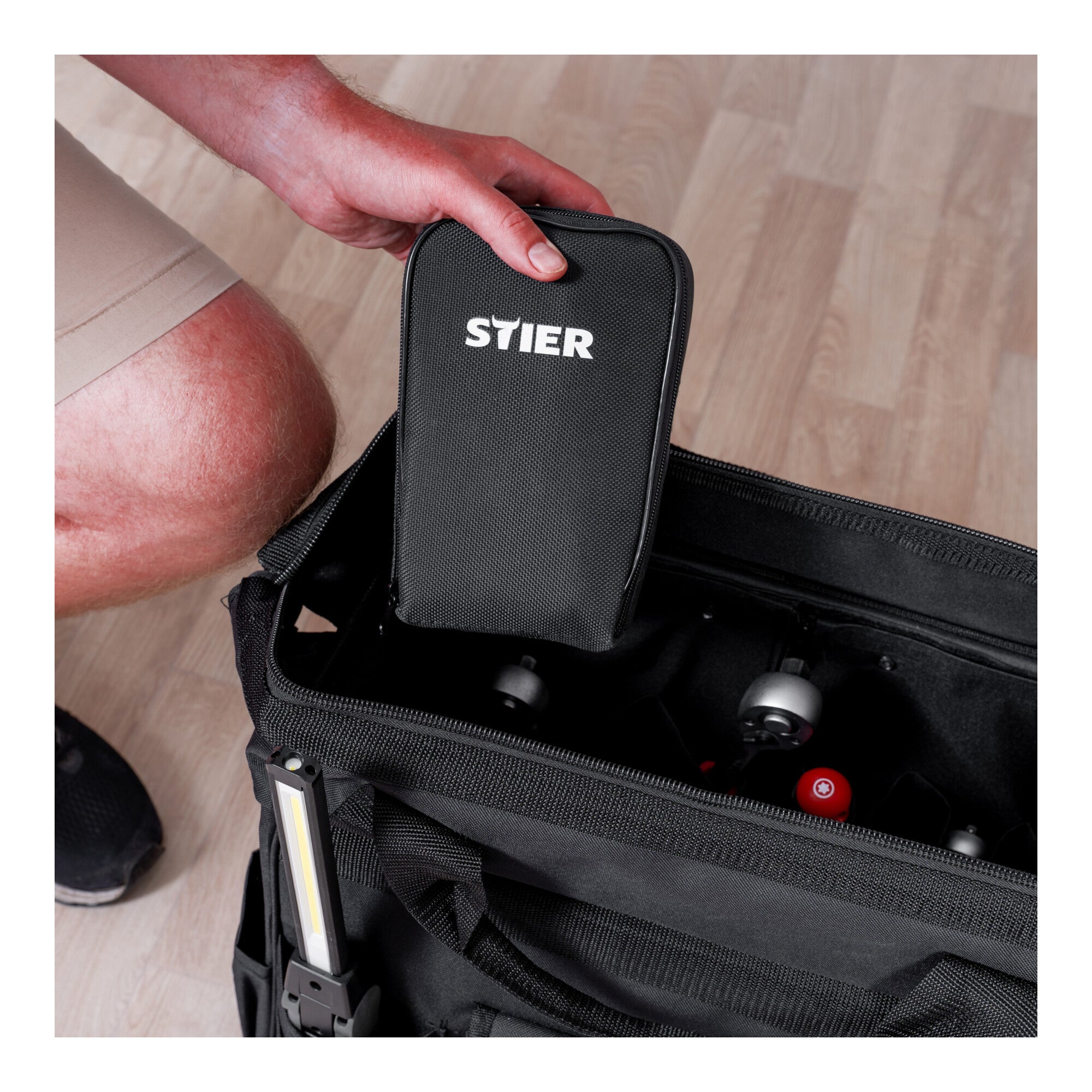 STIER Werkzeugtrolley Premium+ leer Werkzeugkoffer schwarz 19 Fächer reißfest