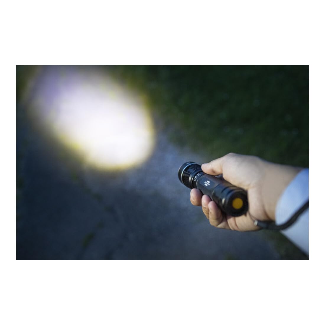 Brennenstuhl LuxPremium Akku-Fokus-LED-Taschenlampe TL 601 AF IP67 / Aufladbare