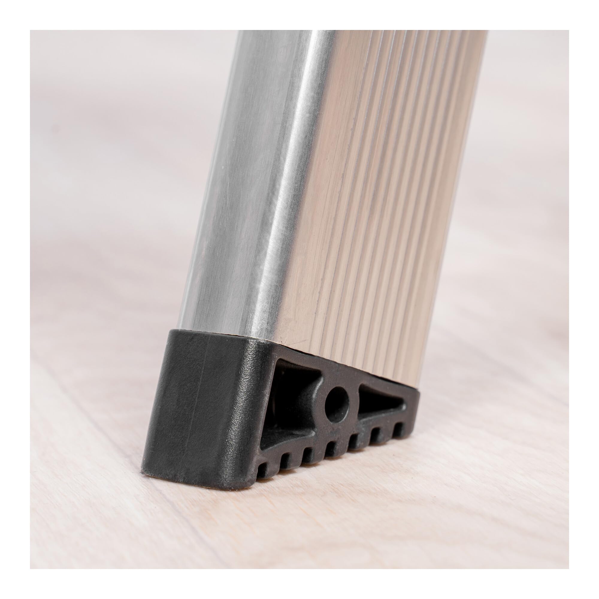 STIER Stufen Stehleiter 2x6 Stufen beidseitig begehbar leicht robust Sichere