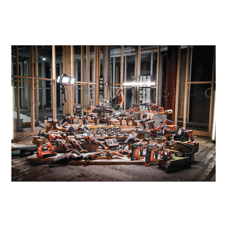 AEG Akku-Stichsäge BST18X-0 18V Solo-Version inkl. 2x Sägeblätter