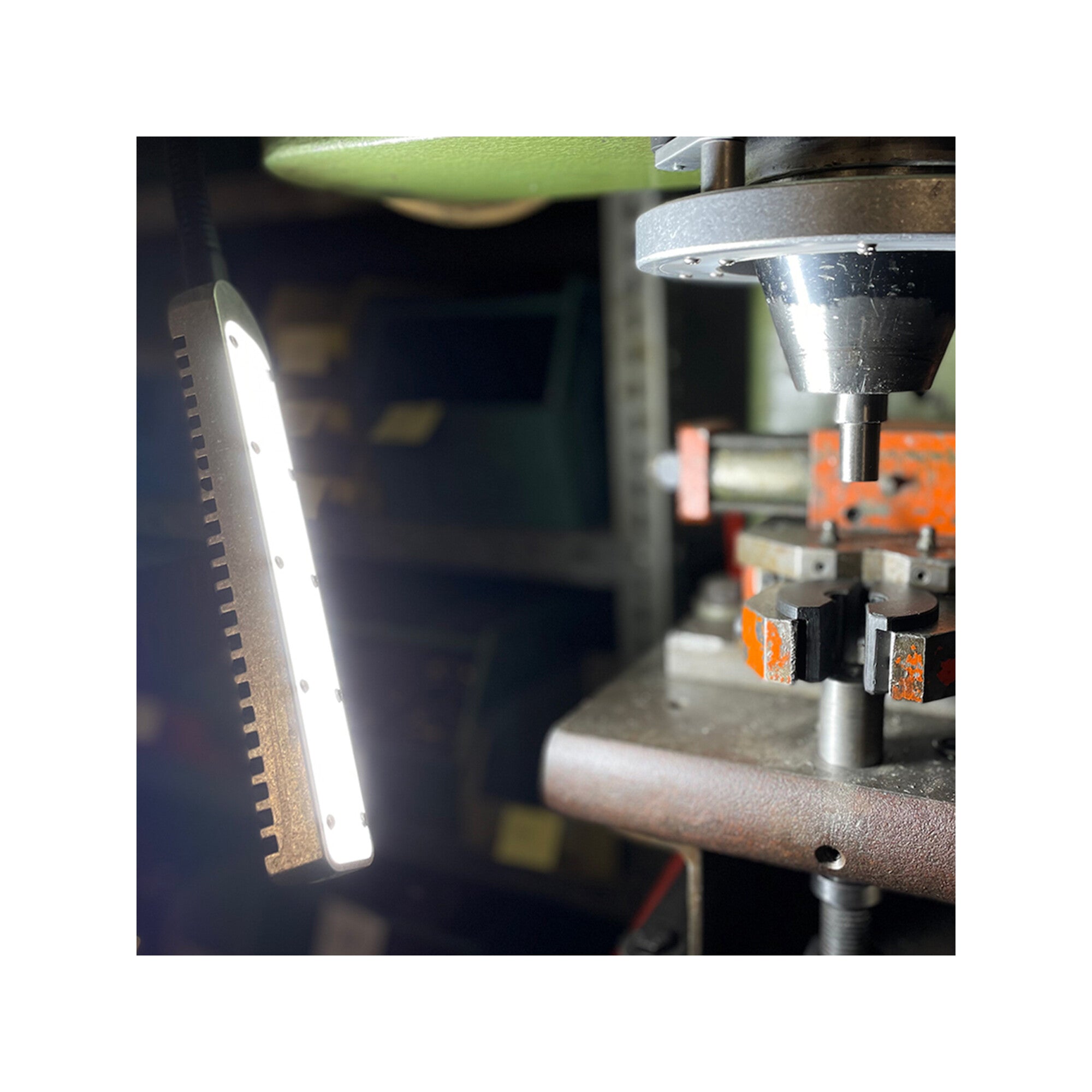 Arbeits-/Maschinenleuchte Fluter 10 W 950 lm IP65 BAUER BÖCKER