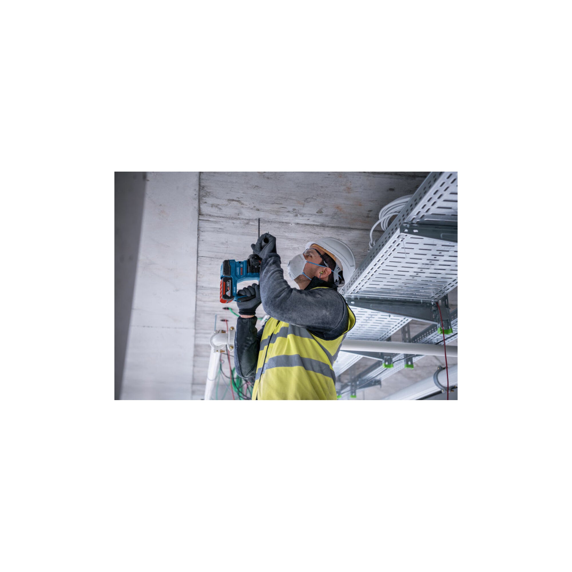 Bosch Akku-Bohrhammer mit SDS plus GBH 18V-22