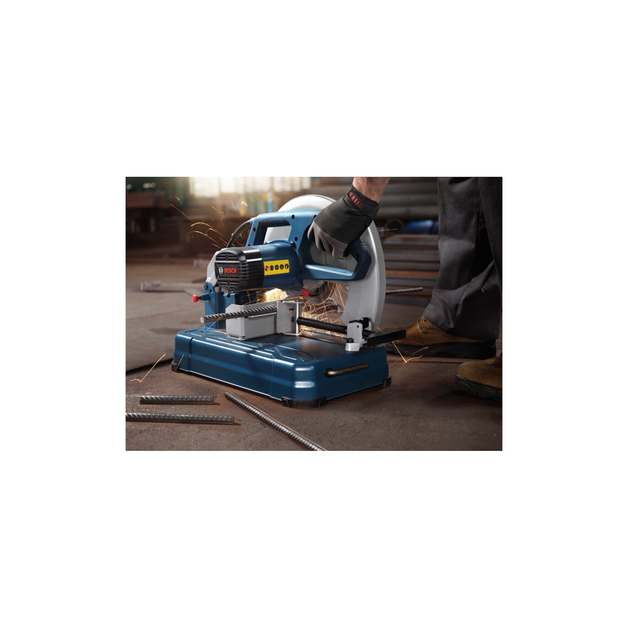 Bosch Metalltrennsäge GCO 14-24 J, 2400 W, 3800 U/min