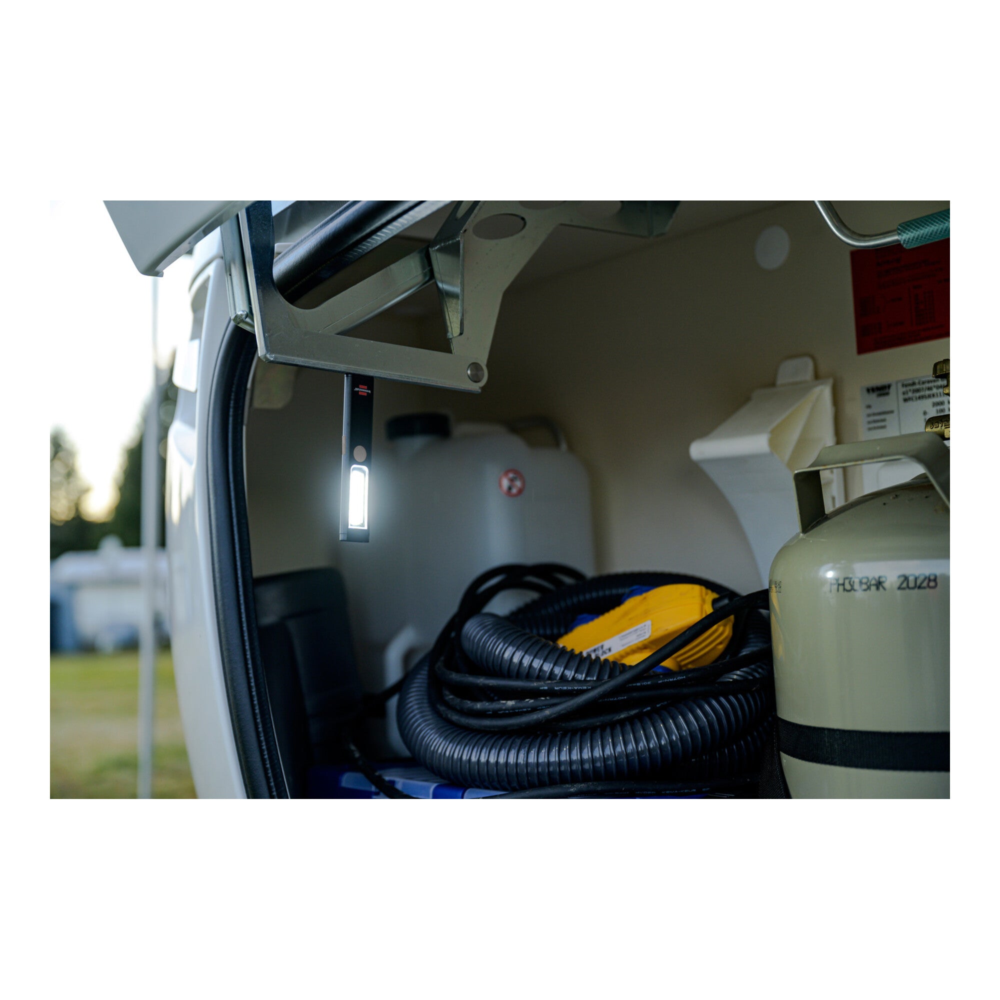 Brennenstuhl LED Akku Handleuchte PL 200 AC / LED Taschenlampe mit COB LED