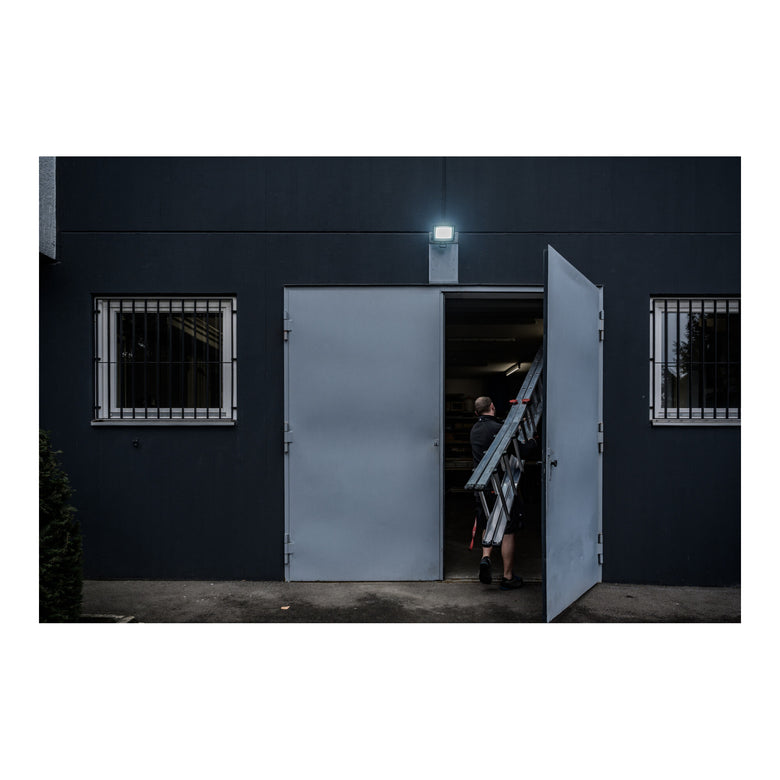 Brennenstuhl LED Strahler JARO 7060 P (LED Wandstrahler für außen IP65, 50W