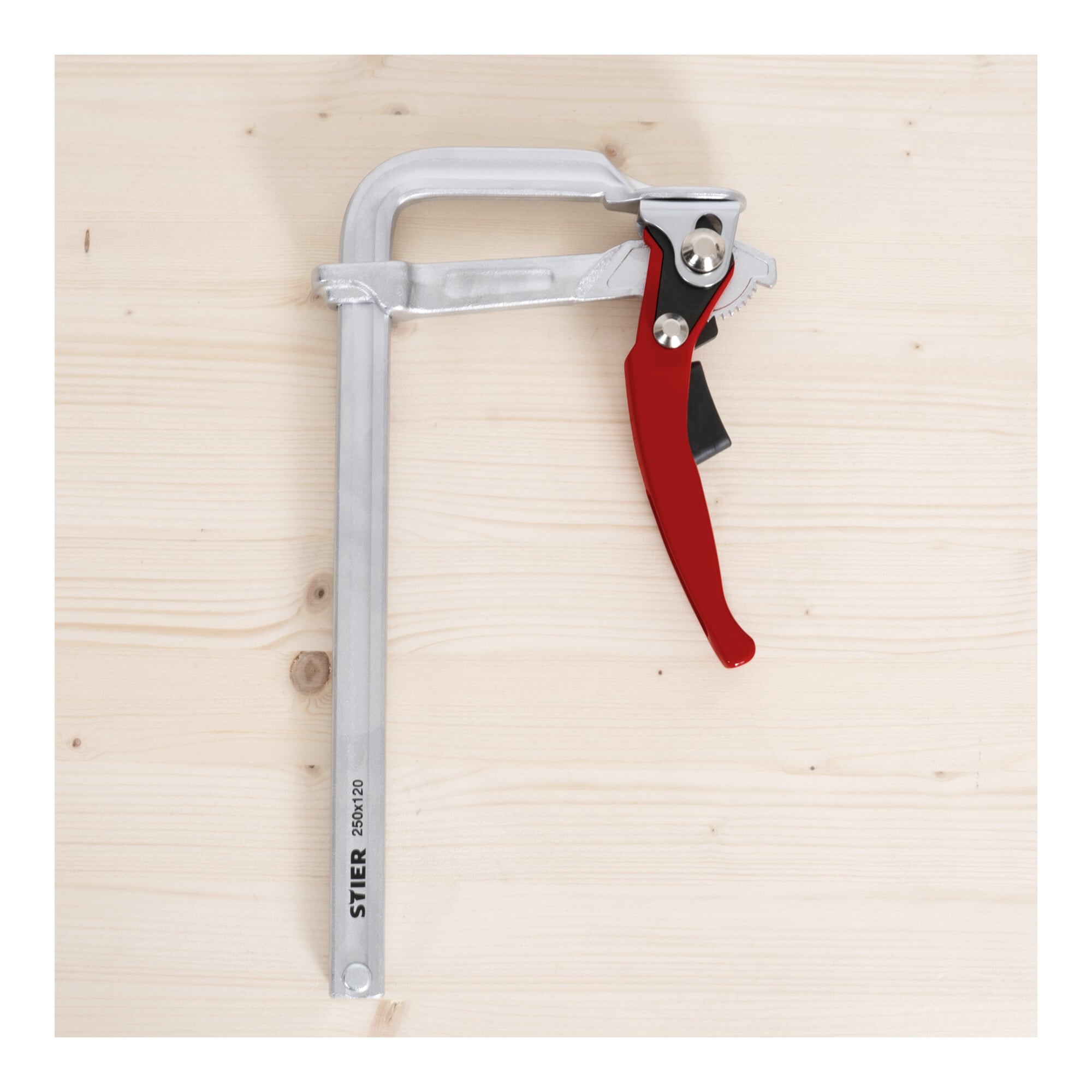 STIER all-steel lever clamp FHZ 250/120 with up to 1570 Nm clamping force