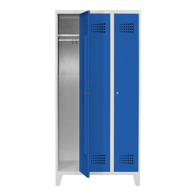 STIER Premium wardrobe locker with feet, 3 compartments, cylinder lock