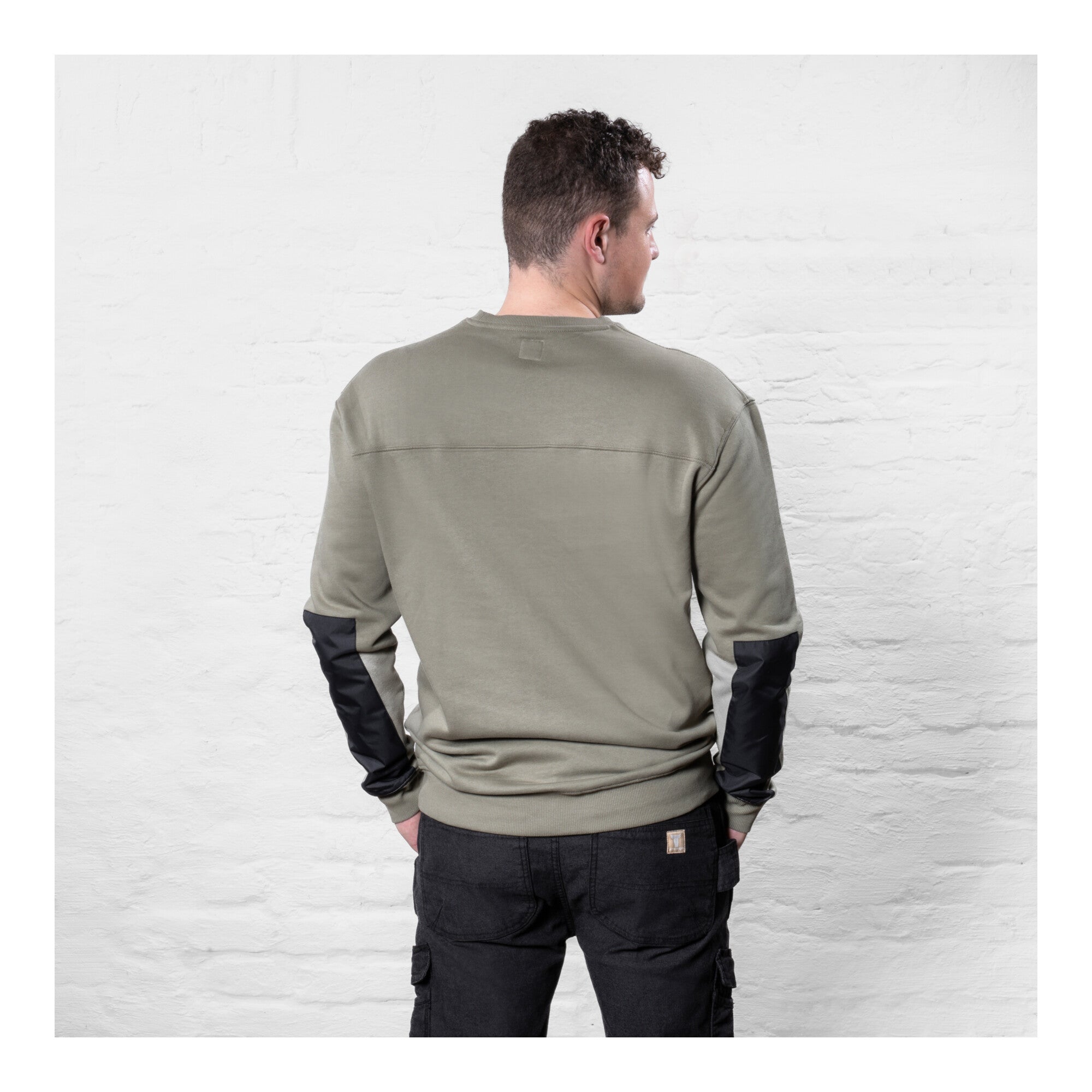 STIER Heavy Crew Sweater duty organic cotton L olive