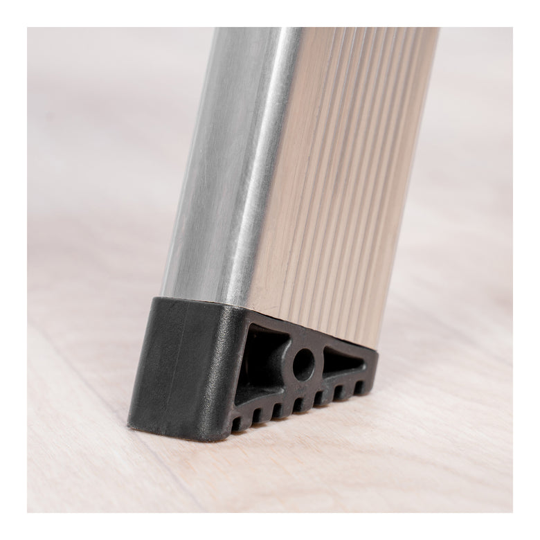 STIER Stufen Stehleiter 2x4 Stufen beidseitig begehbar leicht robust Sichere